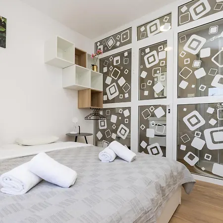 Apartments Maginja Lussingrande Esterno foto